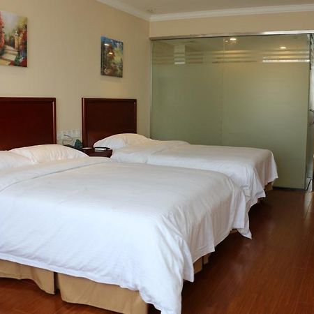 Greentree Inn Shandong Heze Mudan Road Bus Terminal Station Express Hotel Экстерьер фото