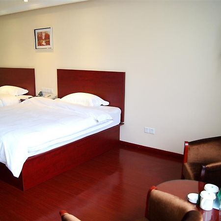 Greentree Inn Shandong Heze Mudan Road Bus Terminal Station Express Hotel Экстерьер фото
